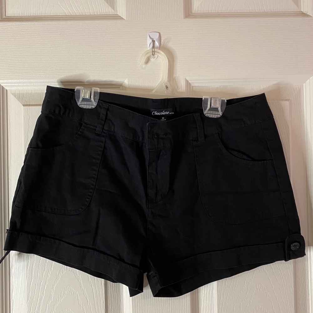BLACK SHORTS